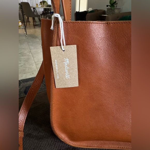Madewell Sydney Crossbody top handle leather bag - Picture 5 of 17